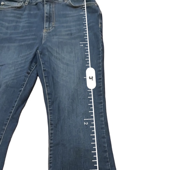 Urban Outfitters BDG Women’s Dark Wash Flare Jeans Size 29 - Picture 3 of 7